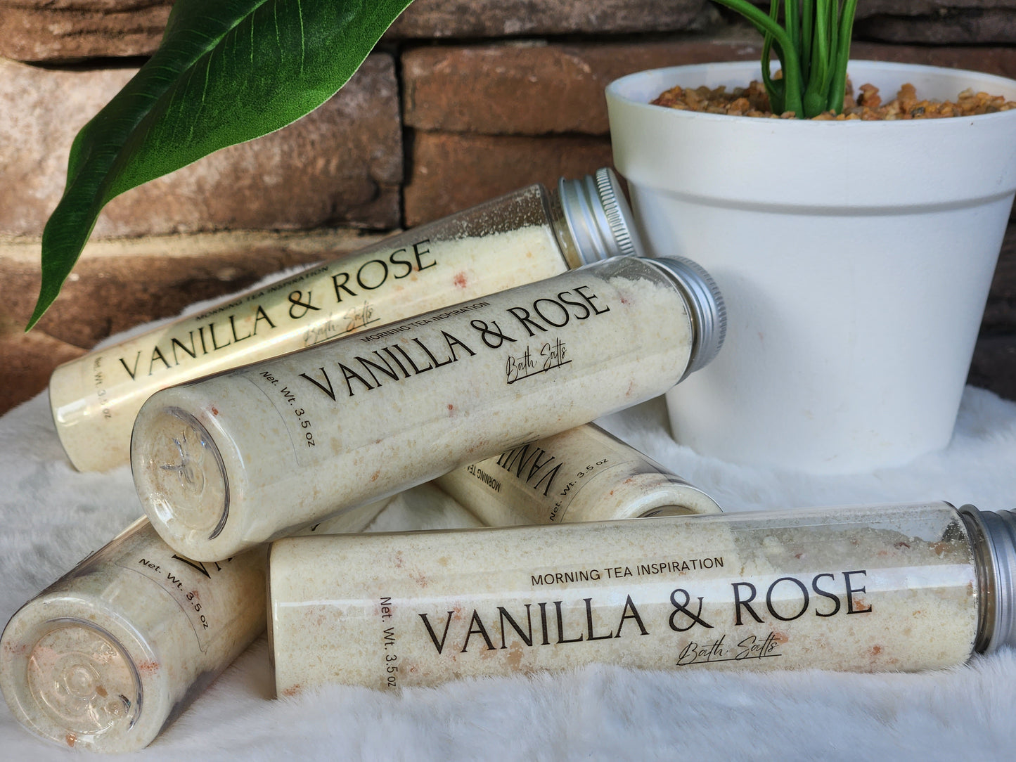 Vanilla and Rose Bath Salts (3.5 g)